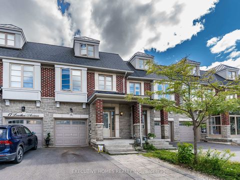 Photo 1 at 15 Lowther Avenue, Oak Ridges, Richmond Hill