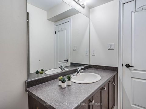 Photo 33 at 15 Lowther Avenue, Oak Ridges, Richmond Hill