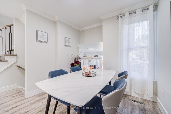 Photo 11 at 29 Puma Drive, L'Amoreaux, Toronto