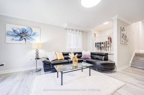 Photo 16 at 29 Puma Drive, L'Amoreaux, Toronto
