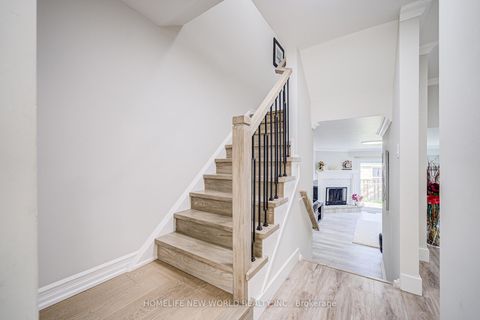 Photo 19 at 29 Puma Drive, L'Amoreaux, Toronto
