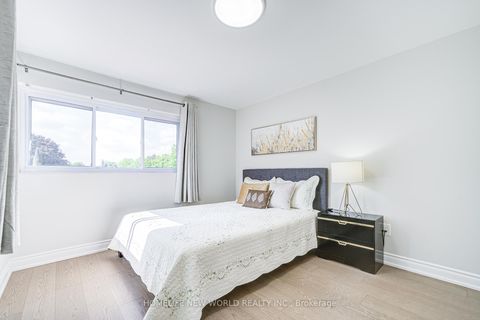 Photo 29 at 29 Puma Drive, L'Amoreaux, Toronto
