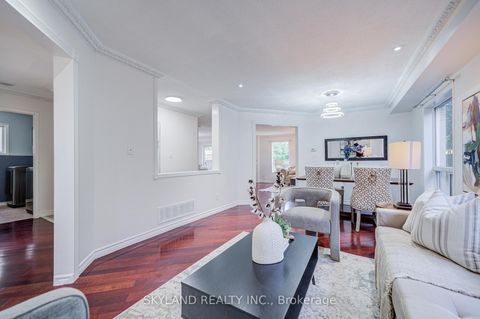 Photo 8 at 78 Monteith Crescent, Maple, Vaughan