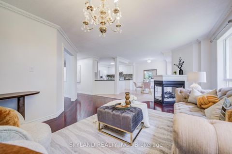 Photo 13 at 78 Monteith Crescent, Maple, Vaughan