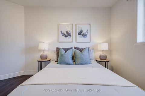 Photo 25 at 78 Monteith Crescent, Maple, Vaughan