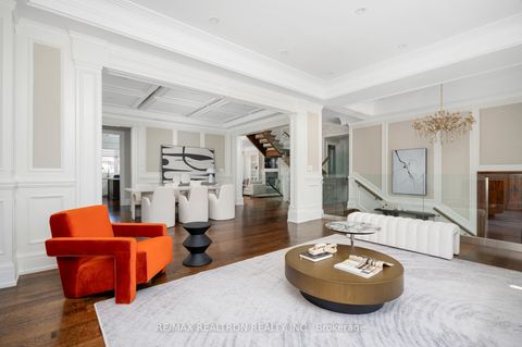 Photo 4 at 86 Hillcrest Avenue, Willowdale East, Toronto