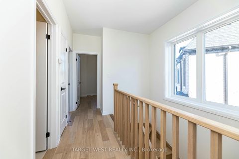 Photo 25 at 23 Archambault Way, Vellore Village, Vaughan