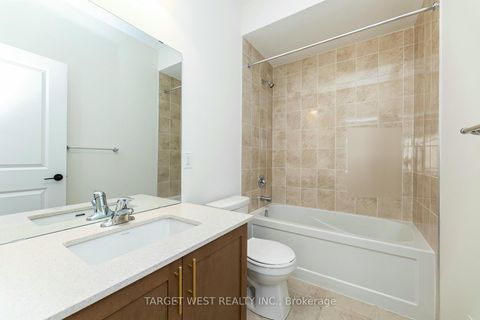 Photo 32 at 23 Archambault Way, Vellore Village, Vaughan