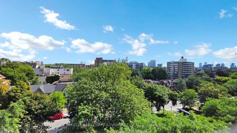 Photo 16 at 810 - 40 Homewood Avenue, South St. James Town, Toronto
