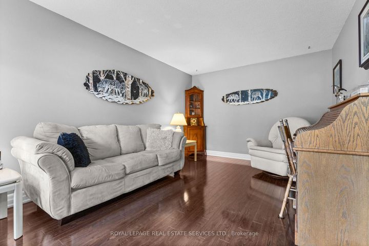 Photo 4 at 14248 Argyll Road, Georgetown, Halton Hills