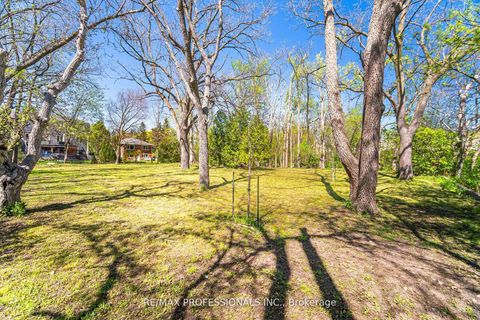 Photo 42 at 9 Wingrove Hill, City Centre West, Toronto