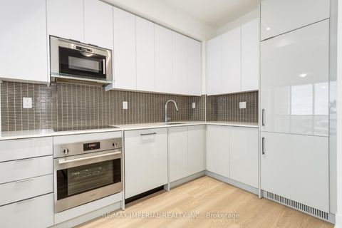 Photo 4 at 701 - 2916 Highway 7, Concord, Vaughan