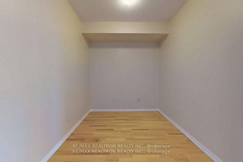 Photo 5 at 3809 - 38 Grenville Street, Bay Street Corridor, Toronto