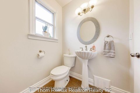 Photo 12 at 206 Burndale Avenue, Westgate, Toronto