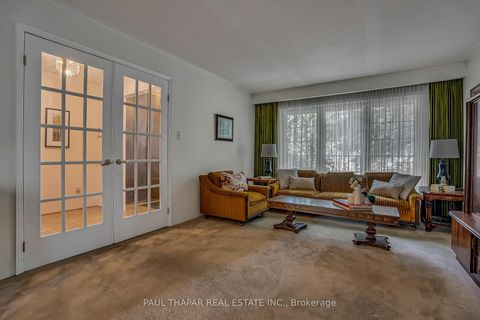 Photo 6 at 17 Dolan Gate, Don Valley Village, Toronto