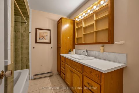Photo 21 at 17 Dolan Gate, Don Valley Village, Toronto