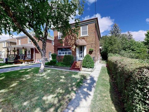 Photo 2 at 1 Faulkland Road, Birchmount, Toronto