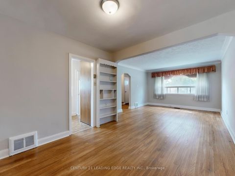 Photo 13 at 1 Faulkland Road, Birchmount, Toronto
