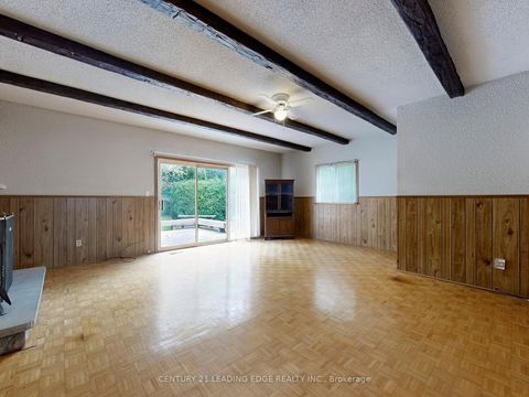 Photo 15 at 1 Faulkland Road, Birchmount, Toronto
