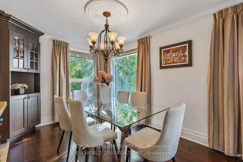 Photo 4 at 245 Lakeland Crescent, Oak Ridges Lake Wilcox, Richmond Hill