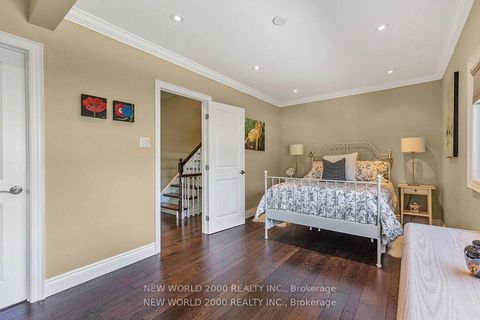 Photo 6 at 245 Lakeland Crescent, Oak Ridges Lake Wilcox, Richmond Hill