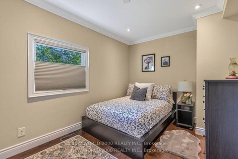 Photo 7 at 245 Lakeland Crescent, Oak Ridges Lake Wilcox, Richmond Hill