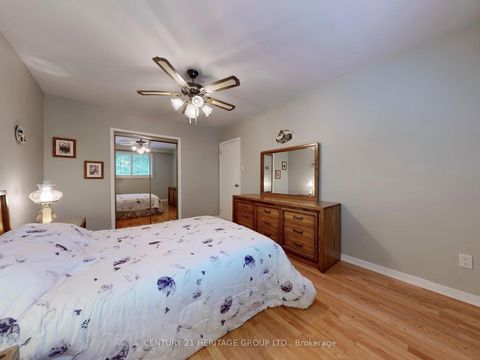 Photo 13 at 45 Reiber Crescent, Steeles, Toronto