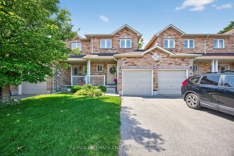 Photo 2 at 51 - 37 Southwoods Crescent, Holly, Barrie