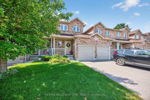 Photo 3 at 51 - 37 Southwoods Crescent, Holly, Barrie Photo 3 at 51 - 37 Southwoods Crescent, Holly, Barrie