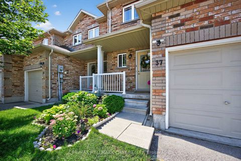 Photo 4 at 51 - 37 Southwoods Crescent, Holly, Barrie Photo 4 at 51 - 37 Southwoods Crescent, Holly, Barrie
