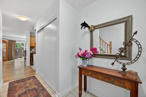 Photo 7 at 51 - 37 Southwoods Crescent, Holly, Barrie
