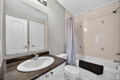 Photo 21 at 51 - 37 Southwoods Crescent, Holly, Barrie