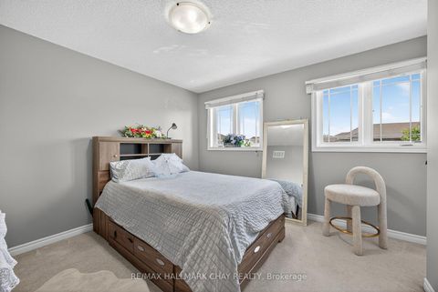 Photo 22 at 51 - 37 Southwoods Crescent, Holly, Barrie