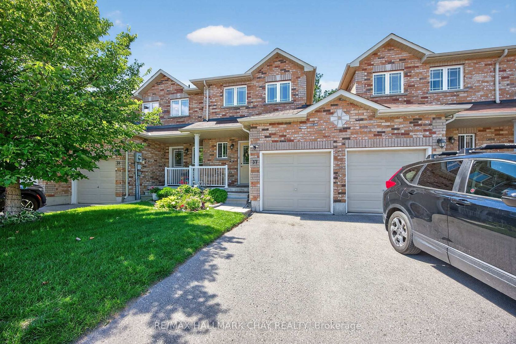 51 - 37 Southwoods Crescent, Holly, Barrie photo number 2