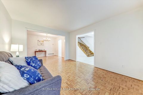 Photo 7 at 23 Jackman Crescent, West Woodbridge, Vaughan