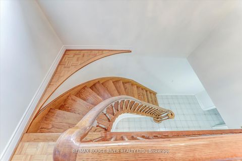 Photo 18 at 23 Jackman Crescent, West Woodbridge, Vaughan