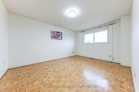 Photo 28 at 23 Jackman Crescent, West Woodbridge, Vaughan