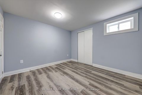 Photo 38 at 23 Jackman Crescent, West Woodbridge, Vaughan