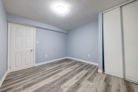 Photo 41 at 23 Jackman Crescent, West Woodbridge, Vaughan