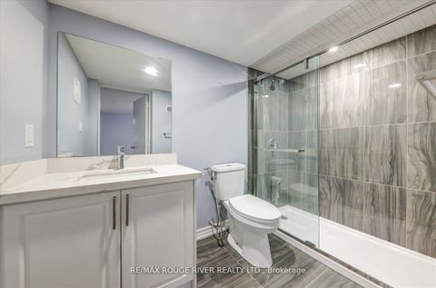 Photo 44 at 23 Jackman Crescent, West Woodbridge, Vaughan