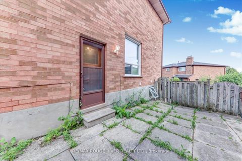 Photo 48 at 23 Jackman Crescent, West Woodbridge, Vaughan