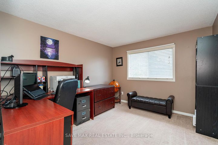 Photo 29 at 1058 Renaissance Drive, Lakeview, Oshawa