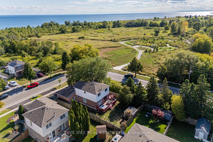 Photo 44 at 1058 Renaissance Drive, Lakeview, Oshawa