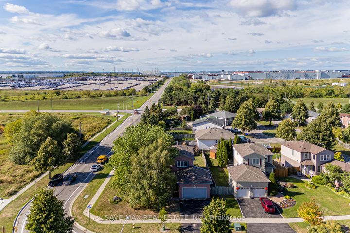 Photo 47 at 1058 Renaissance Drive, Lakeview, Oshawa