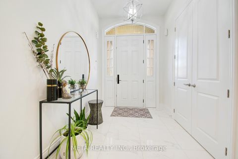 Photo 3 at 90 Broad Way, Nobleton, King