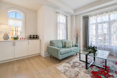 Photo 5 at 90 Broad Way, Nobleton, King