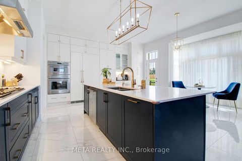 Photo 18 at 90 Broad Way, Nobleton, King