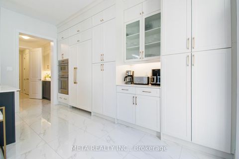 Photo 20 at 90 Broad Way, Nobleton, King