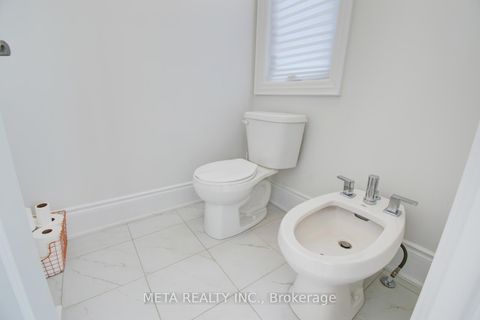 Photo 45 at 90 Broad Way, Nobleton, King