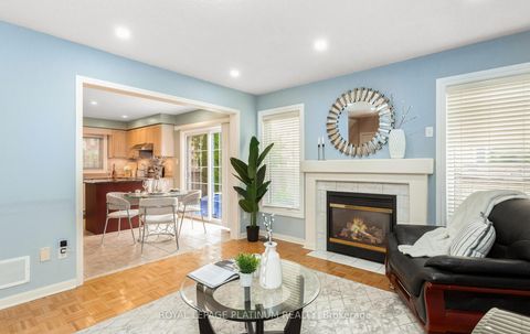 Photo 12 at 4 Skipperhill Crescent, Rouge E11, Toronto